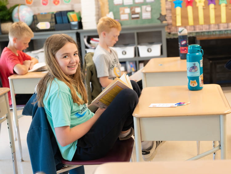 middle-school-02-750x563